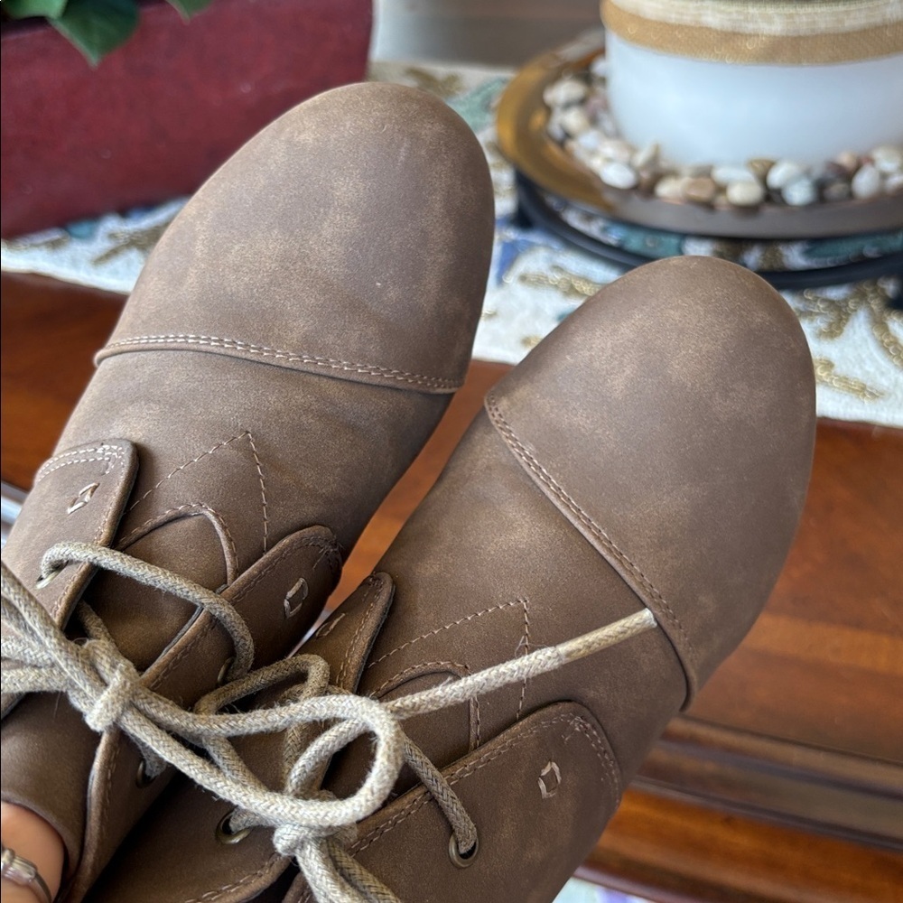 Brand New Natural Reflections Brown Vegan Leather Lace Up Wedge Ankle Boots - Picture 12 of 14
